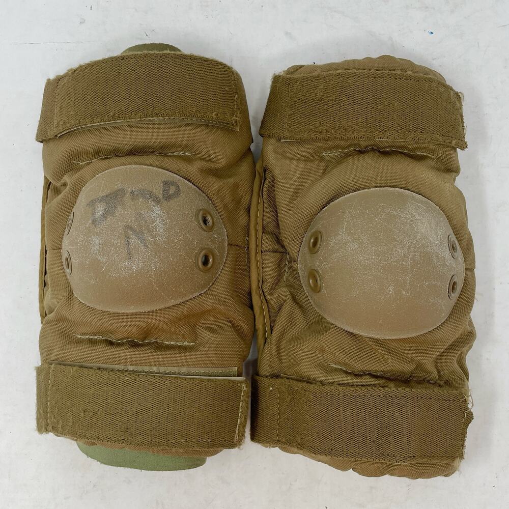 Coyote Brown Tan Elbow Pads US Military Size Medium *READ*